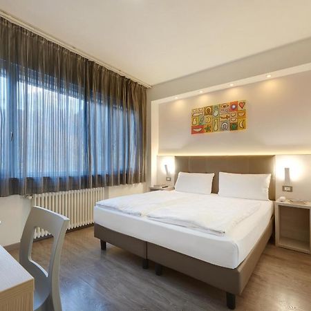 Hotel Ariston Больцано Екстер'єр фото
