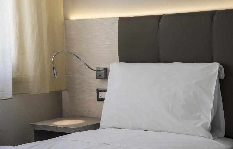 Hotel Ariston Больцано Екстер'єр фото