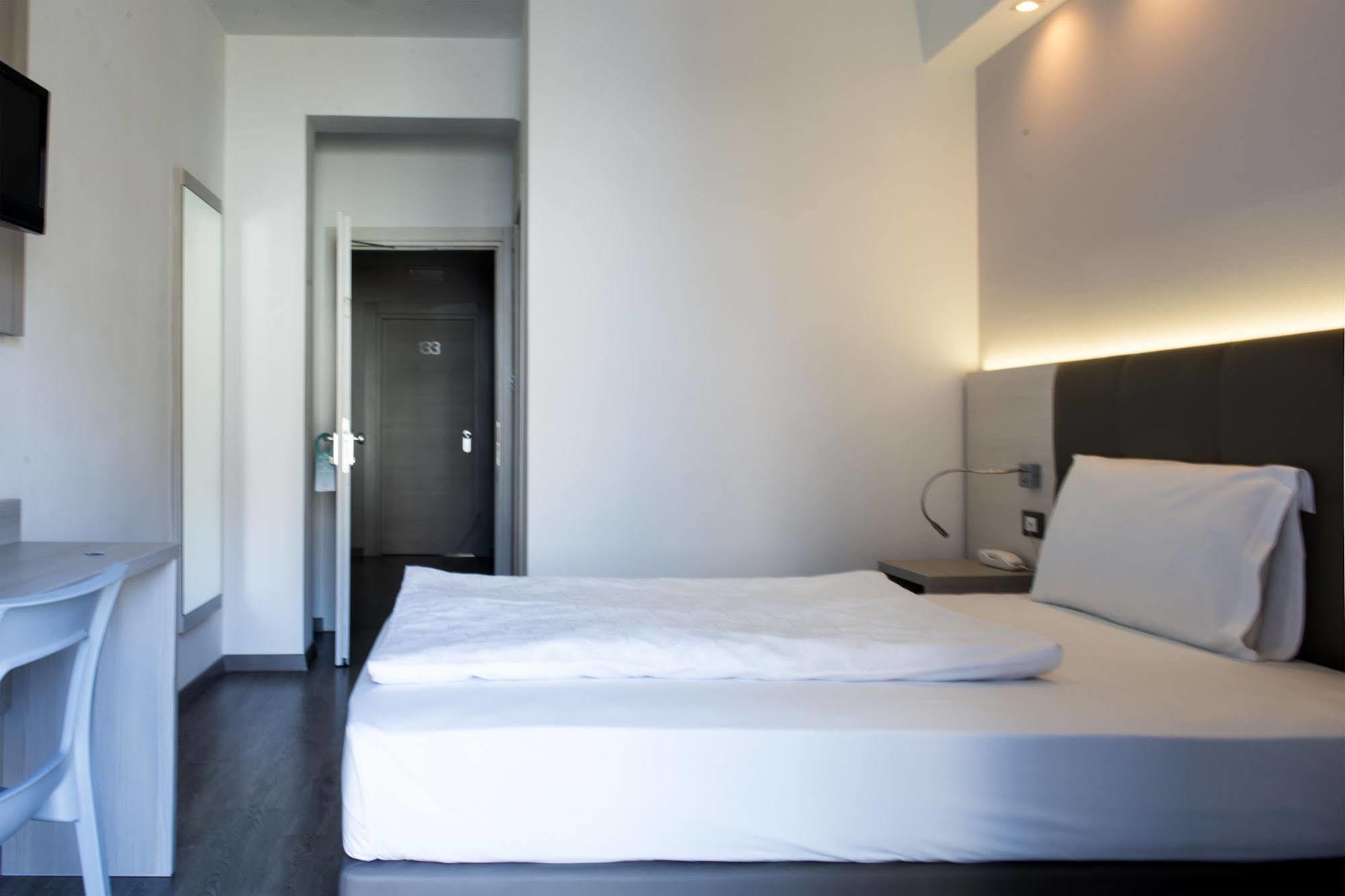 Hotel Ariston Больцано Екстер'єр фото